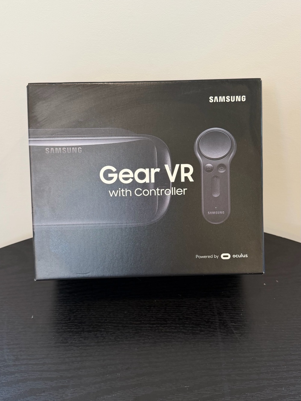 Samsung Gear VR with Controller Virtual Reality Headset SM-R324 Black